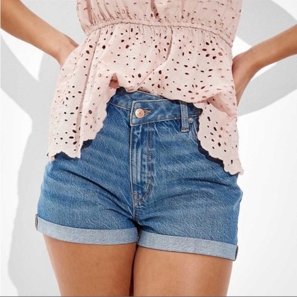 American Eagle AE Crossover Highest Waist Denim Mom Shorts Sz 8 - Picture 1 of 13